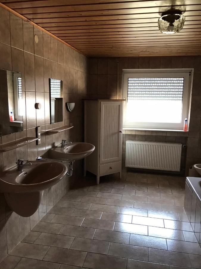 Gaestehaus Zur Schmiede Burghaun Extérieur photo